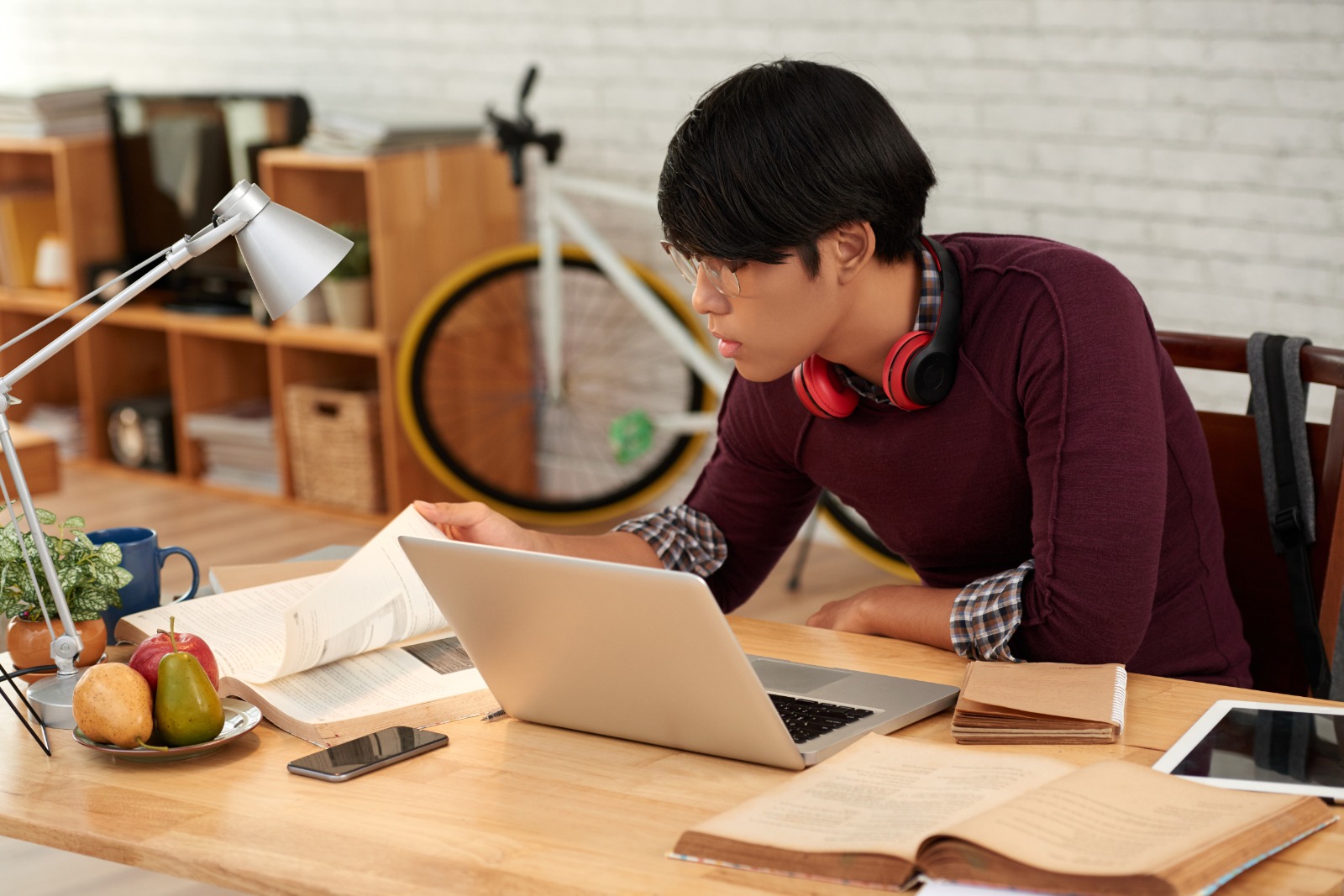 Daily Active User: Pengertian, Manfaat, dan Cara Meningkatkannya